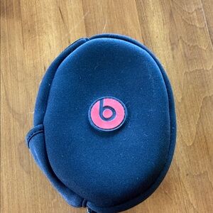 Beats by Dre Over-Ear Headphone Case - Black and Red